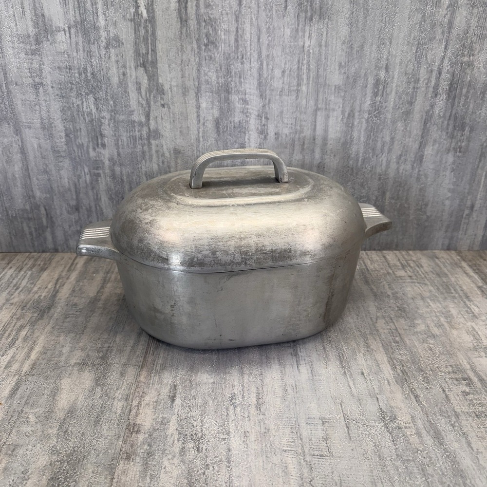Wagner Ware Sidney O Magnalite 4263 4.5 Qt Oval Roasterette With Lid No Trivet